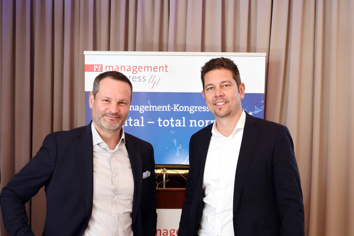 Marco Eller (links) und Jörg-Peter Kroll berichteten über die Situation der Kapitalmärkte und setzten darauf, dass sich die Lage künftig wieder entspannt. / Foto: PZ/Alois Mueller