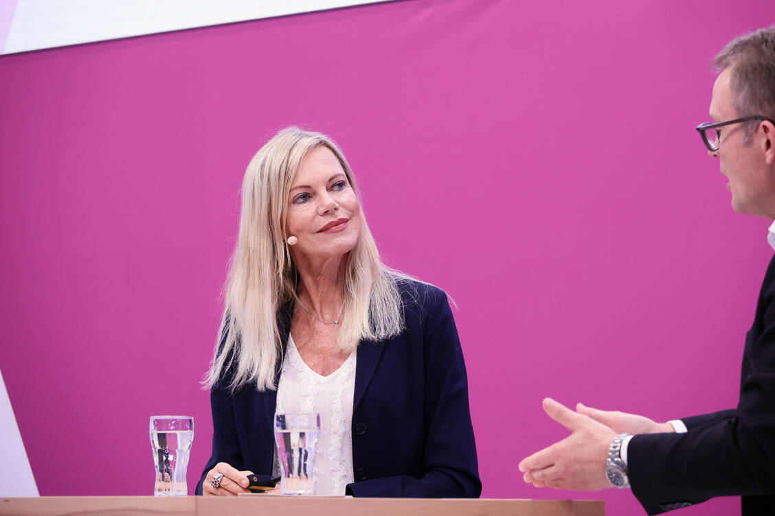 Auf der diesjährigen Expopharm gab die Wissenschaftsjournalistin Nina Ruge ihre Anti-Aging-Geheimnisse preis.  / Foto: PZ/Alois Mueller