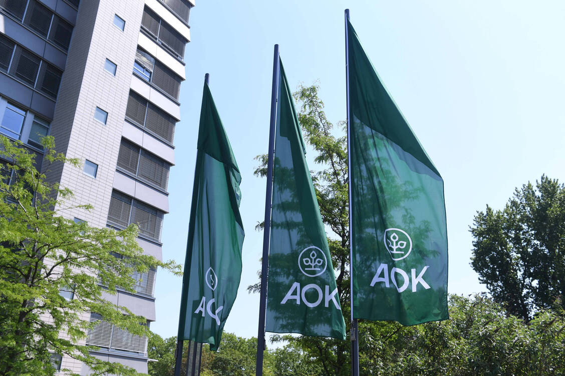 Ein BGH-Urteil aus 2024 bewog die AOK Rheinland/Hamburg nun zu einer Lockerung des Arzneiliefervertrags.  / © IMAGO/Revierfoto