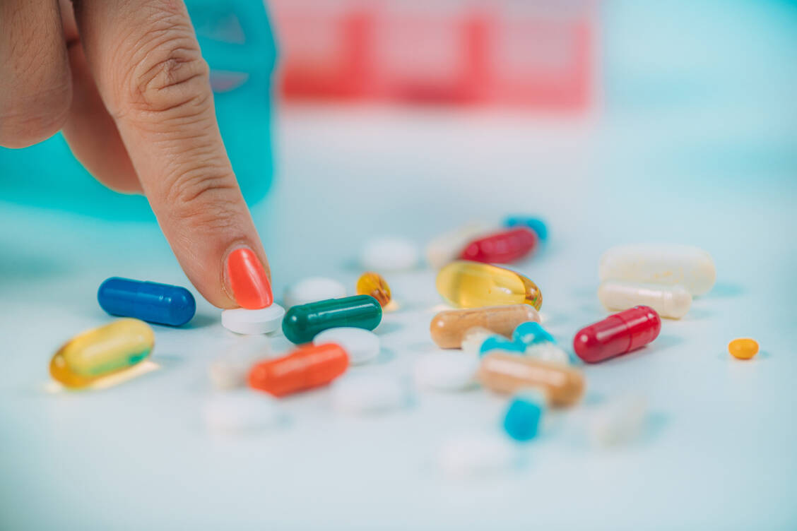 Die Hauptversammlung der Apotheker fordert, dass das Medikationsmanagement-Modell ARMIN für alle Patienten in Deutschland angeboten werden soll. / Foto: Adobe Stock/Microgen