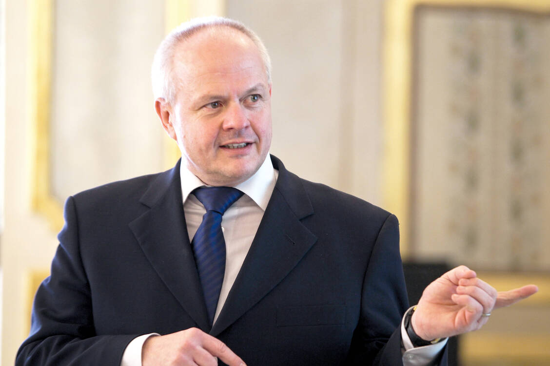 Der Präsident der Bundesapothekerkammer, Andreas Kiefer, sieht die Impfleistung der Apotheker als Unterstützung der Ärzteschaft und als Chance, die Impfquote hierzulande zu erhöhen.  / Foto: PZ/Alois Müller
