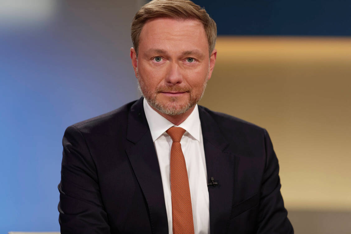 FDP-Chef Christian Lindner sprach sich am Sonntagabend bei »Anne Will« für impfende Apotheker aus. Lindner ist Teil der künftigen Ampel-Koalition auf Bundesebene. / Foto: Imago Images/Jürgen Heinrich