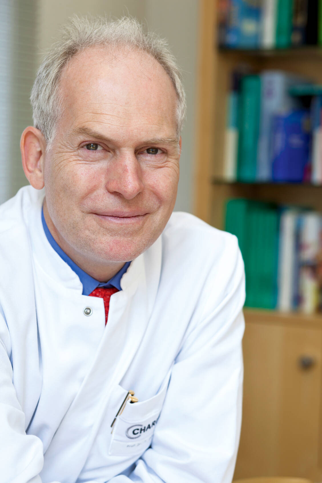 Professor Dr. Torsten Zuberbier: Die spezifische Immuntherapie ist angenehmer und sicherer geworden. / Foto: Stefan Trappe