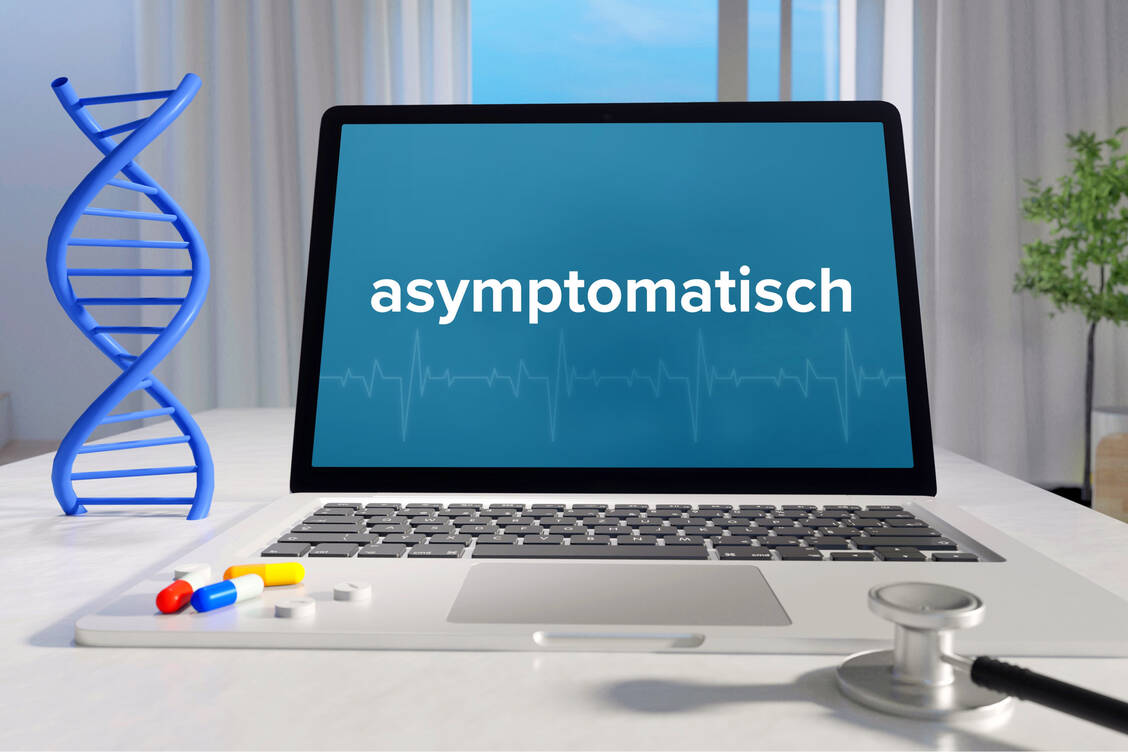 Asymptomatisch bedeutet nicht ungefährlich. Auch Infizierte, die keine beziehungsweies noch keine Symptome entwickeln, können andere mit SARS-CoV-2 anstecken. / Foto: Adobe Stock/MQ-Illustrations