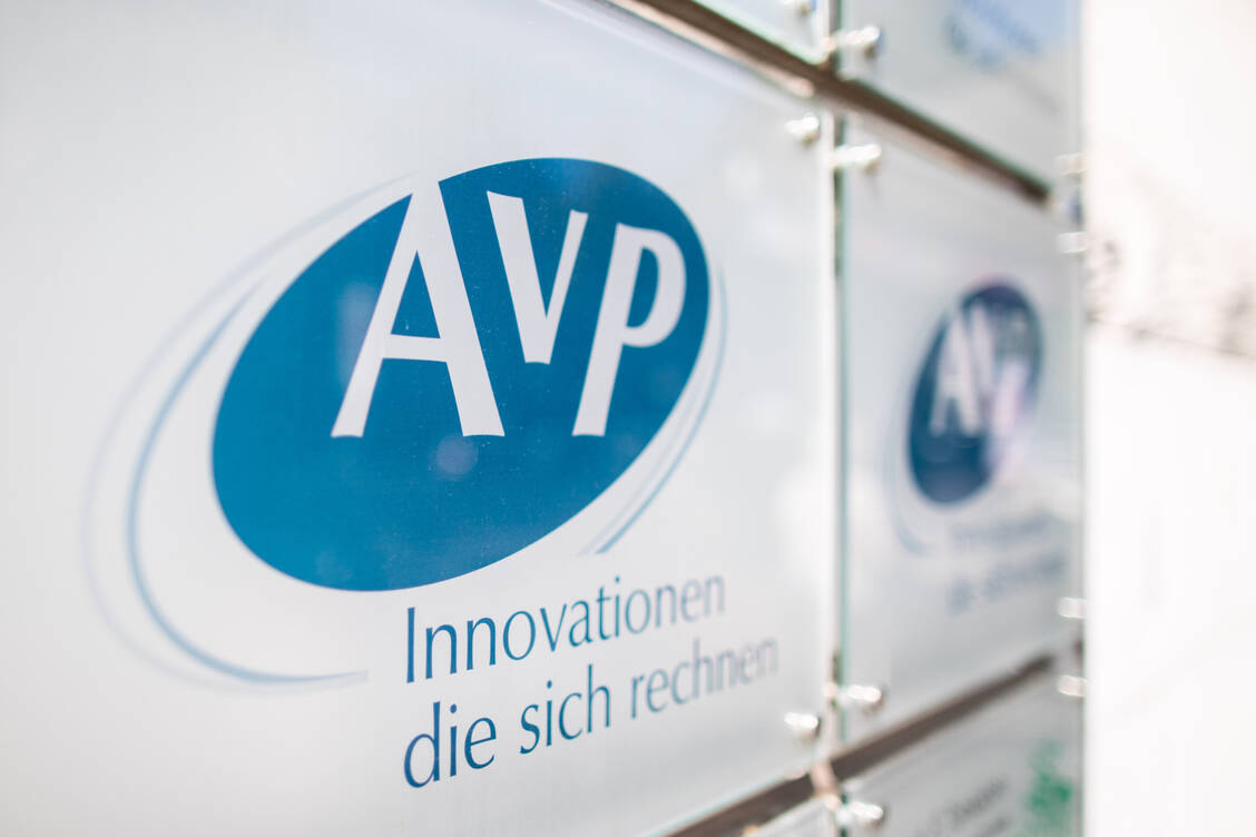 Die Schlagzeilen rund um die Pleite des Düsseldorfer Abrechners AvP nehmen kein Ende. Immer noch warten tausende Apotheken auf ihr Geld. / Foto: picture alliance/dpa