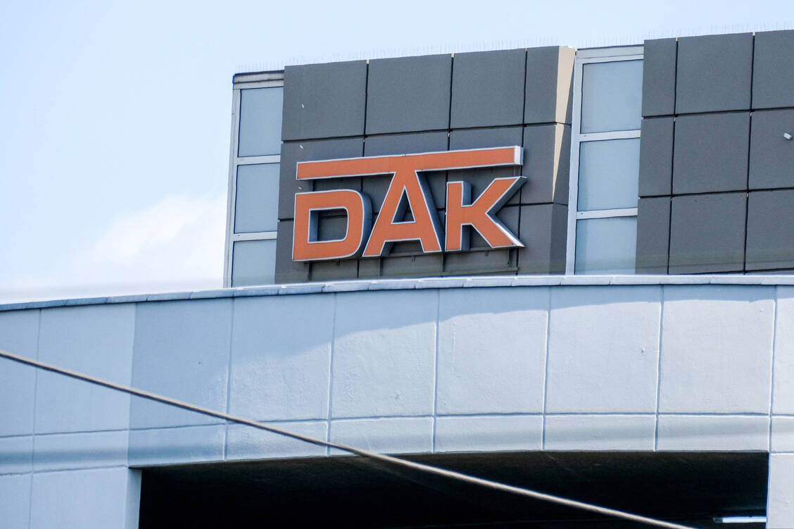Die Beschäftigten der DAK wollen die Arbeit niederlegen.  / Foto: IMAGO/Michael Gstettenbauer