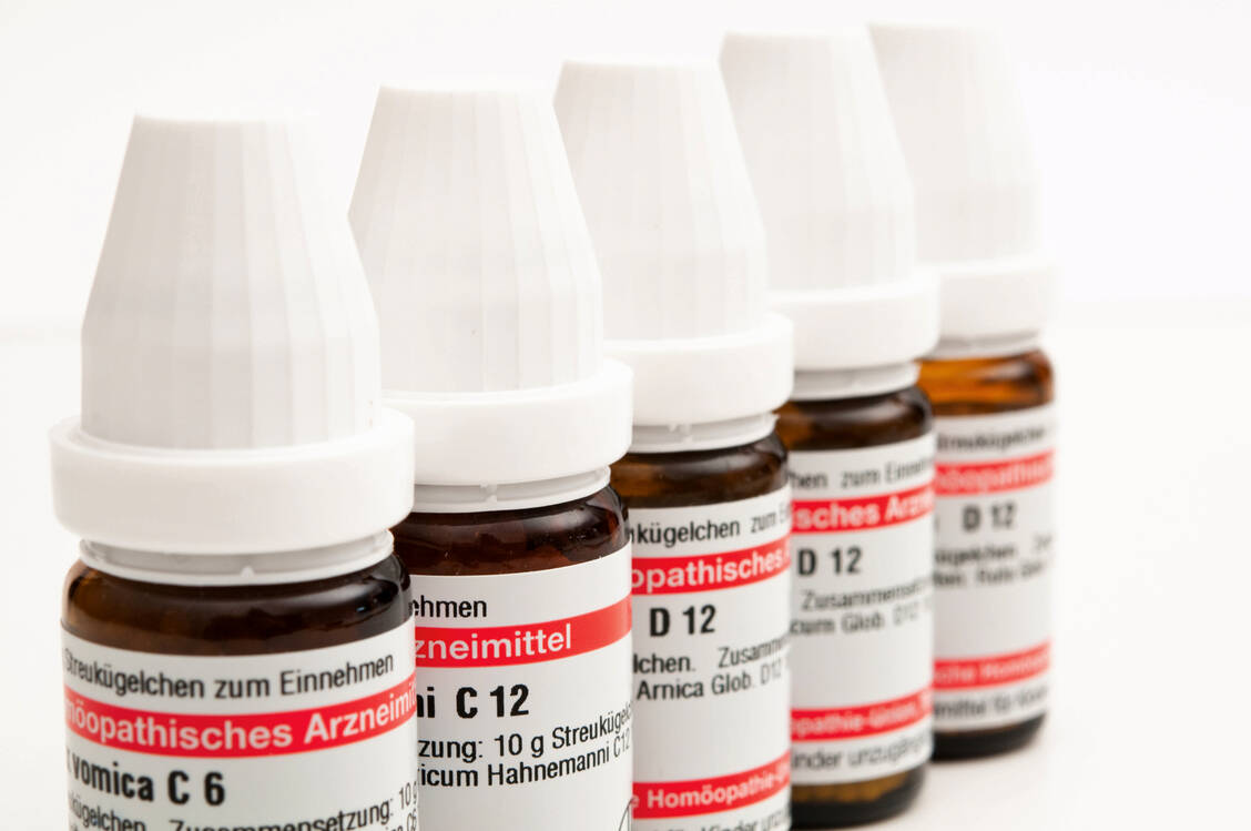 Die Kritik an der freiwilligen Kostenerstattung für homöopathische Mittel durch die Krankenkassen häuft sich. / Foto: Fotolia/Wolfgang Mucke
