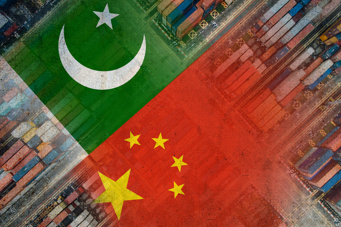 China und Pakistan kooperieren bei der Impfstofftestung. Pakistan gehört mit bis dato knapp 300.000 SARS-CoV-2-Infektionen zu den schwer betroffenen Ländern. / Foto: Getty Images/David Wall