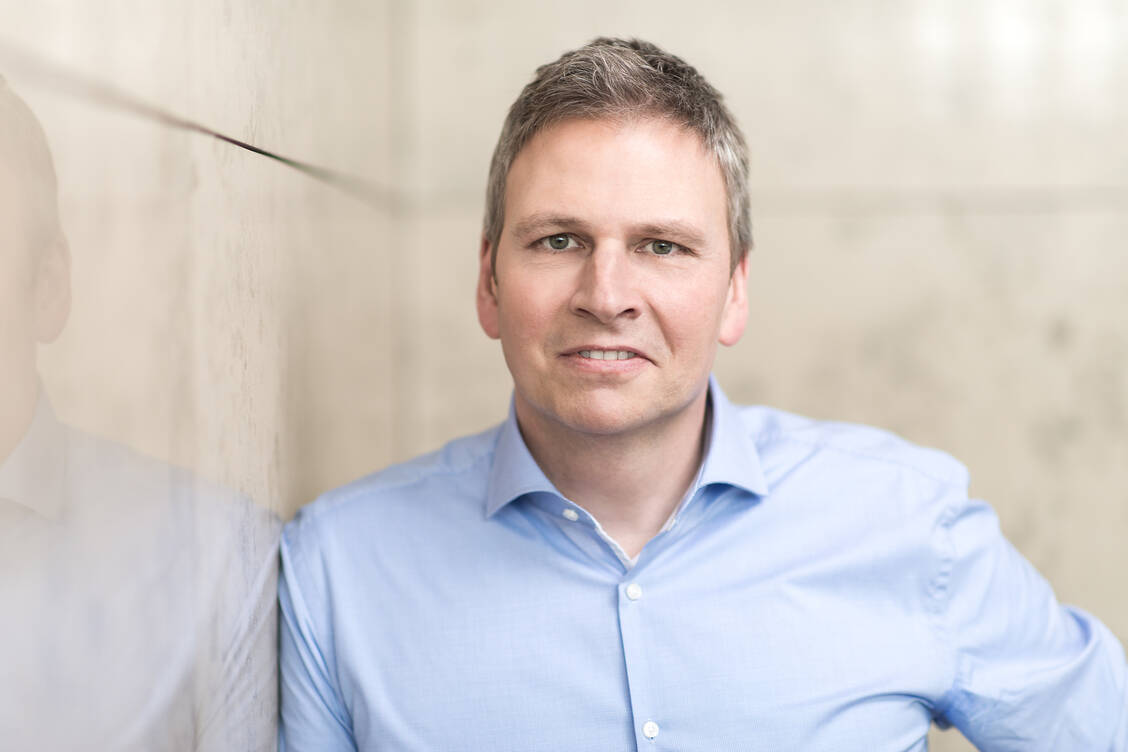 Der saarländische Finanzminister Peter Strobel (CDU) teilt die Bedenken der Apotheker an den Reformplänen des Bundesgesundheitsministers. Foto: Finanzministerium Saarland/Peter Kerkrath