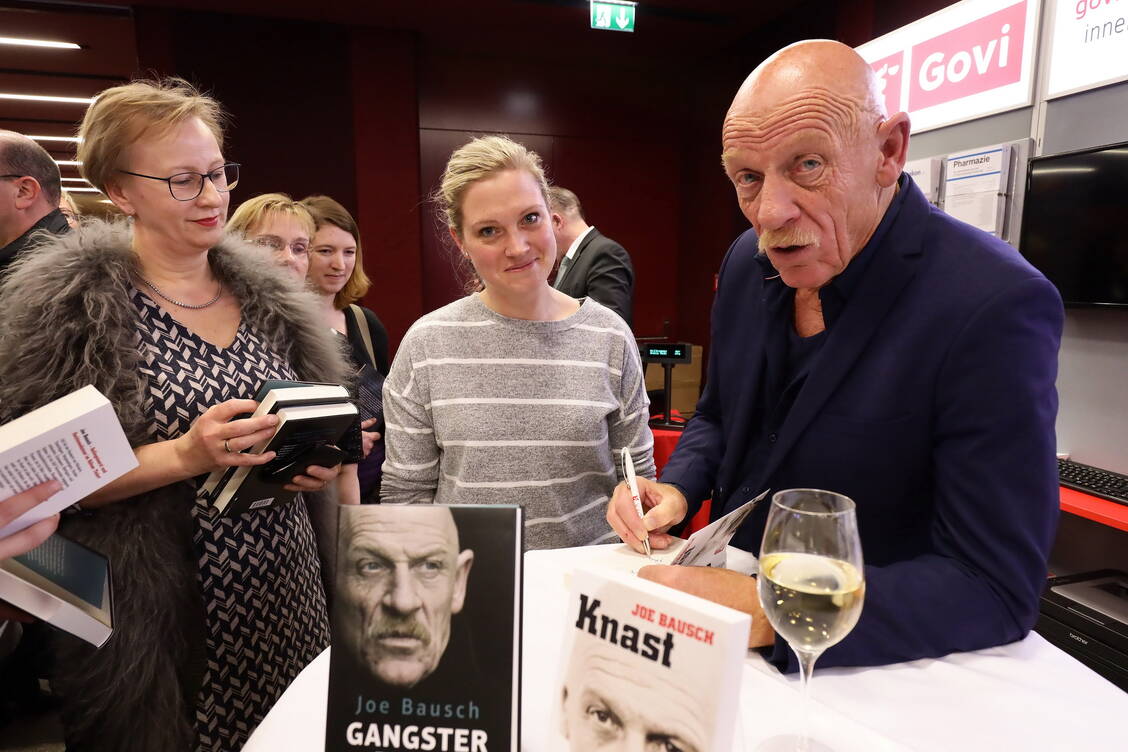 Joe Bausch ist nicht nur Arzt und Schauspieler, sondern auch Buchautor. / Foto: PZ/Alois Mueller