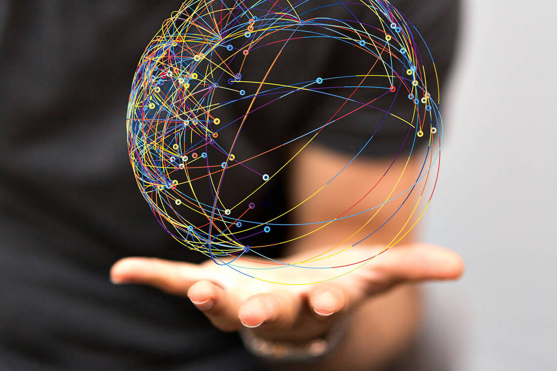 Partnerschaften zwischen Pharmakonzernen und Technologie-Unternehmen wird es in Zukunft immer häufiger geben, meinen Experten. / Foto: Fotolia/vege