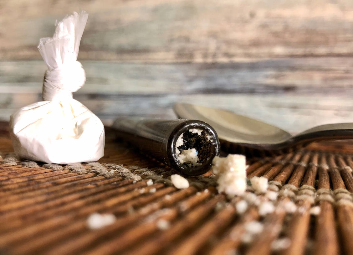 Der Internationale Suchtstoffkontrollrat (INCB) zeigt sich besorgt über das wachsende Angebot an synthetischen Opioiden. / © Getty Images/Cappi Thompson