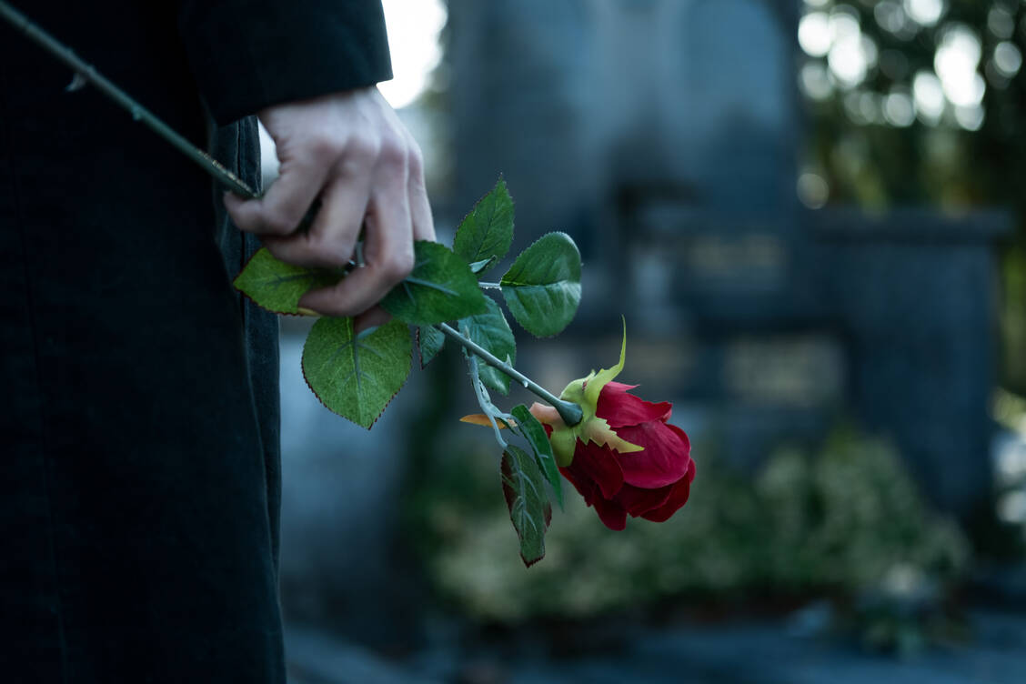 Der plötzliche Kindstod ist für die betroffene Familie ein schreckliches Ereignis. Jetzt gibt es neue Erkenntnisse dazu, was den plötzlichen Kindstod möglicherweise auslösen kann. / Foto: Getty Images/D-Keine