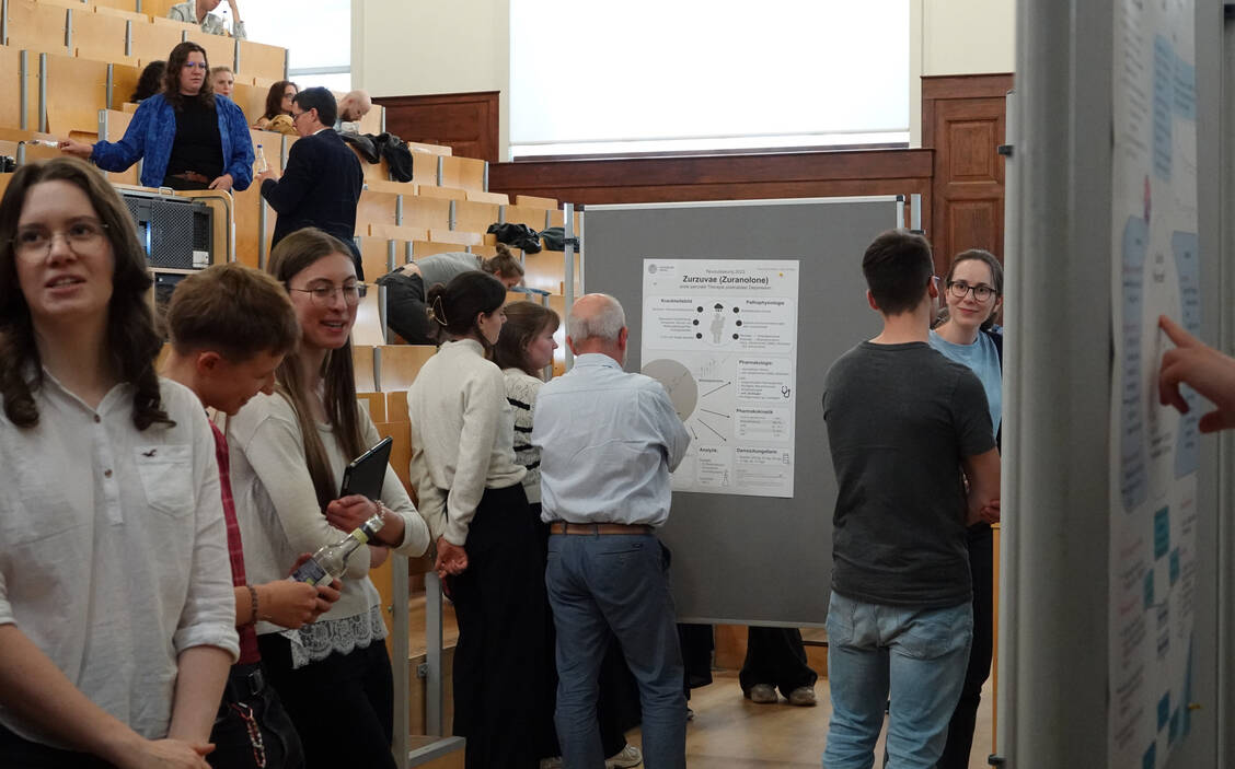 Beim ersten Pharmacy Science Day der Universität Leipzig konnten die Teilnehmenden die gesamte wissenschaftliche Bandbreite der Pharmazie erleben.  / Foto: Christa Kühnelt