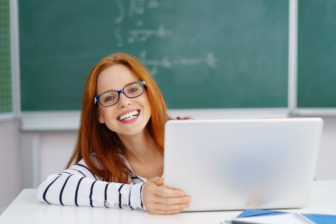 In vielen Bundesländern haben die Universitäten bereits den Start des Sommersemesters verschoben. Viele wollen Online-Vorlesungen anbieten. / Foto: Fotolia/contrastwerkstatt