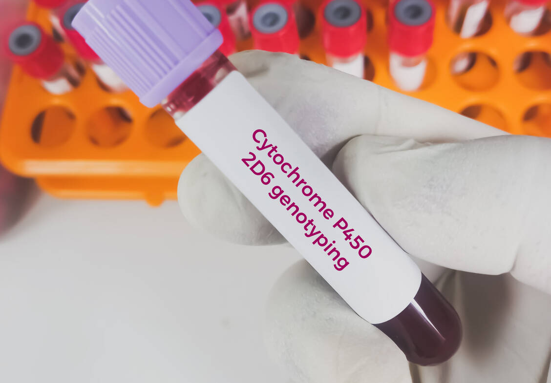 Das Enzym CYP2D6 ist notwendig, um Tamoxifen in seine aktive Form zu überführen. Über eine Genotypisierung kann bestimmt werden, wie effizient das Enzym arbeitet. / © Getty Images/ Md Babul Hosen
