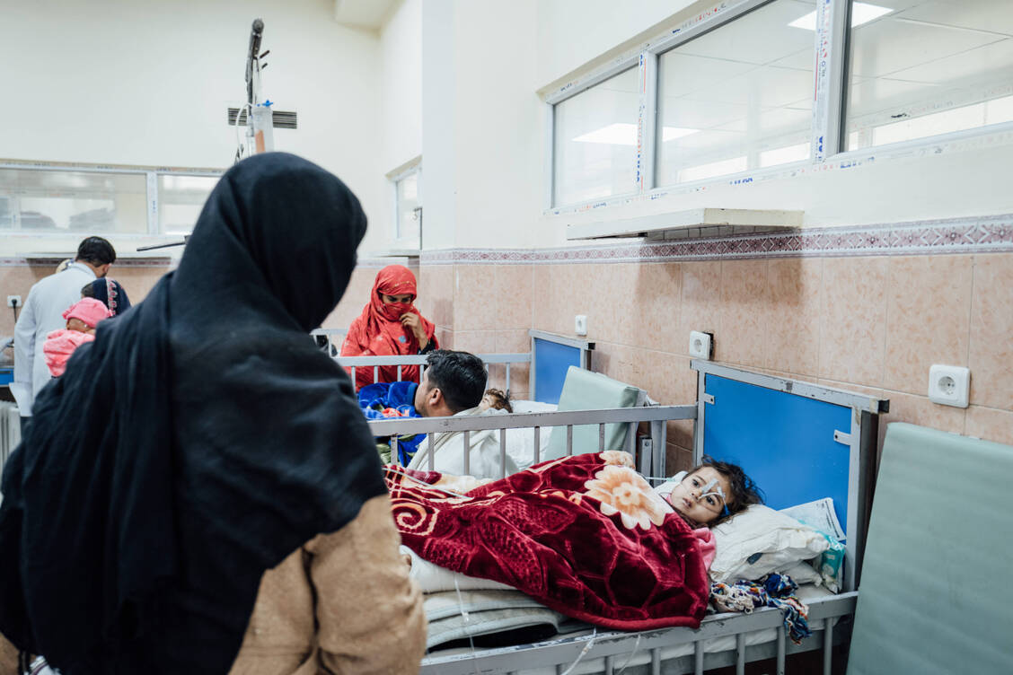 Das Indira Gandhi-Kinderkrankenhaus in Kabul hat bereits seit Längerem eine eigene Station für mangelernährte Kinder (Bild vom 27. November 2021).   / Foto: imago images/Le Pictorium