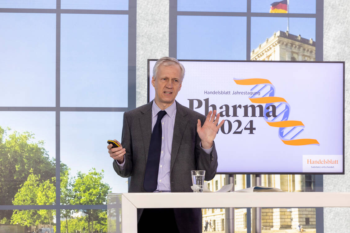 BMG im Stress: Thomas Müller, BMG-Abteilungsleiter für Arzneimittel, Medizinprodukte und Biotechnologie, gab Einblicke in den Zeitplan des Ministerium. / Foto: HB-Pharma_2024/Gust