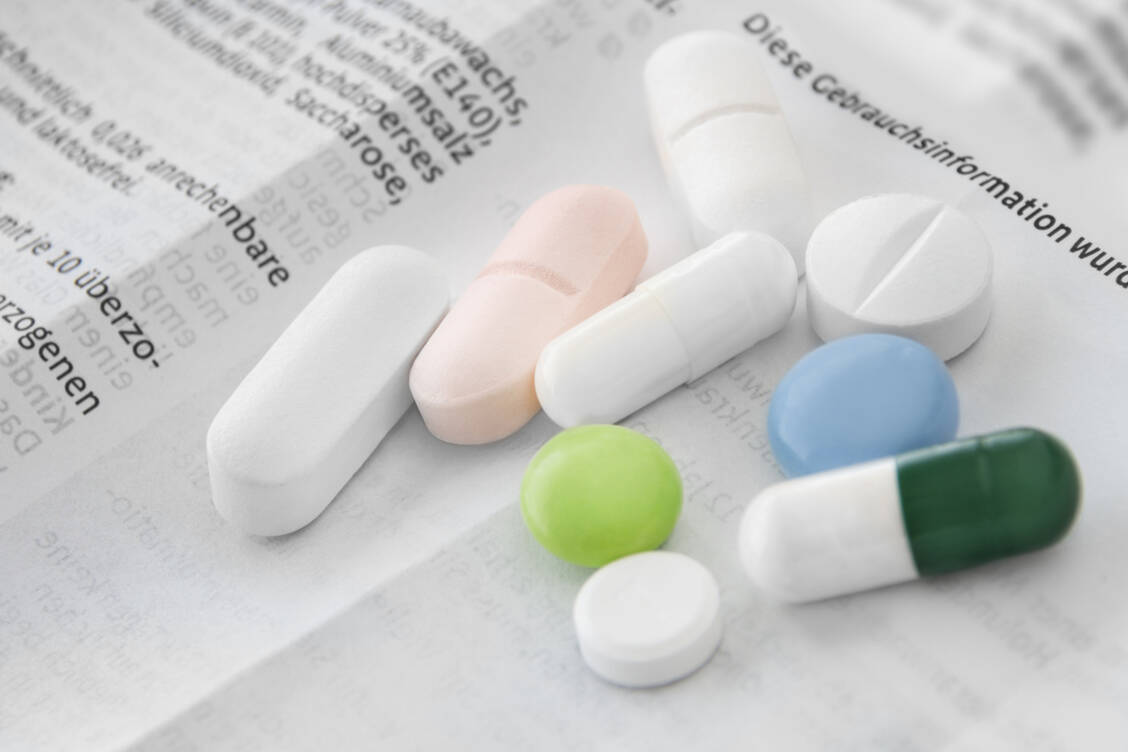 Mit Routine, Softwareunterstützung und einem optimierten Prozess lassen sich pharmazeutische Dienstleistungen wie die Medikationsberatung besser im Apothekenalltag managen. / Foto: Getty Images/Santje09