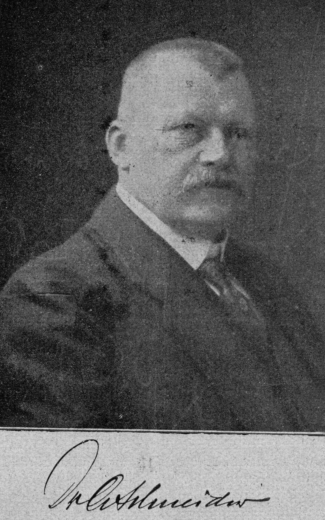 Porträt Alfred Schneiders, aus (1). / Foto: Bildarchiv des Instituts für Geschichte der Pharmazie, Marburg