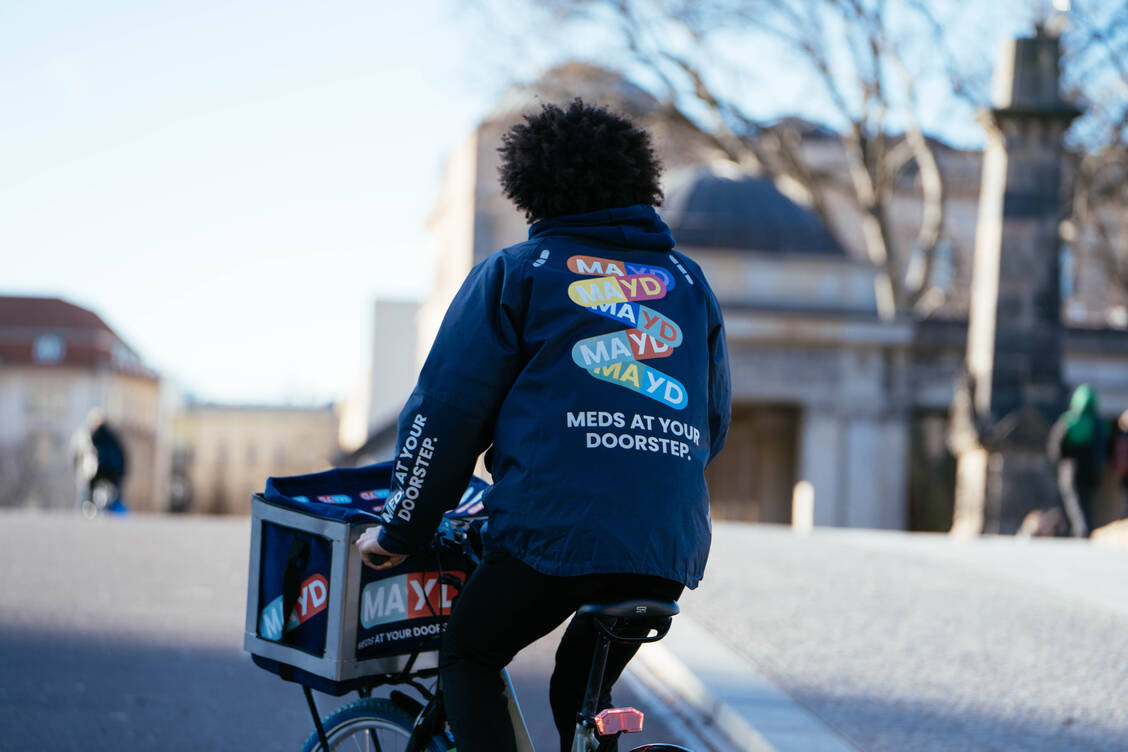 In vielen Großstädten sind inzwischen Fahrradkuriere von Apothekenlieferdiensten unterwegs. / Foto: Mayd