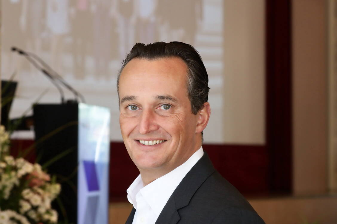 Professor Dr. Kai Bühling leitet eine Praxis in Hamburg und ist zudem Leiter der Hormonsprechstunde und Konsiliarius der Klinik und Poliklinik für Gynäkologie des Universitätsklinikums Hamburg-Eppendorf. / Foto: PZ/ Alois Müller