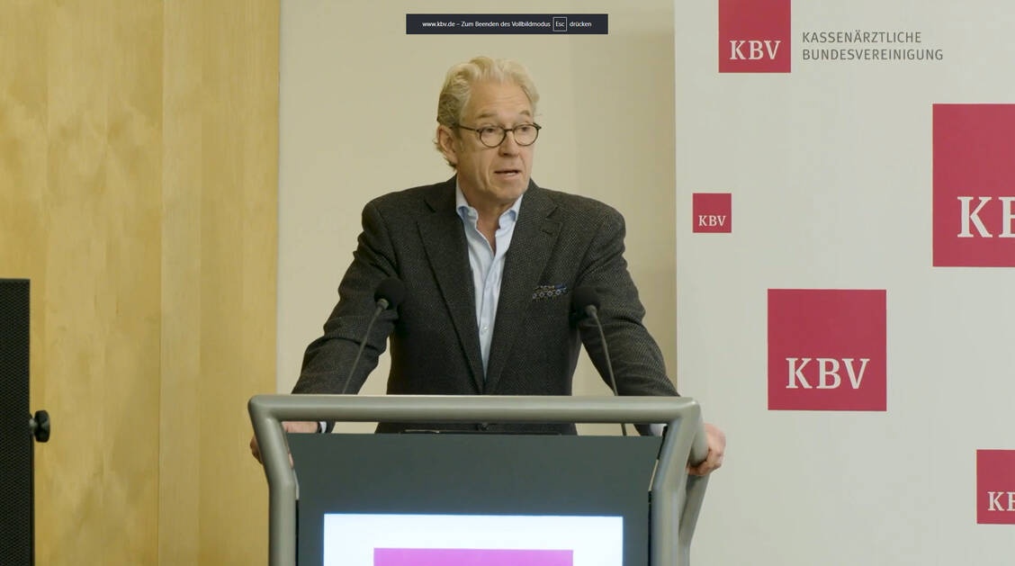 Gassen: »Nur wenn mehr Geld für die ambulante Versorgung zur Verfügung steht, wird es mehr Termine geben können.« / © KBV/Screenshot