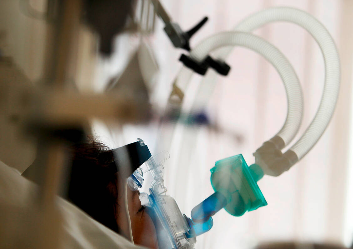 Freie Beatmungsplätze sind das Nadelöhr bei der Versorgung von schwer kranken Covid-19-Patienten.  Jetzt wurde ein Register freigeschaltet, in das alle Kliniken ihre Kapazitäten eintragen können und sollen. / Foto: Picture Alliance