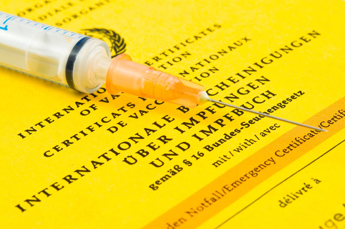 Mit einer halben Million zusätzlicher Grippe-Impfstoffe sollen sich viele Bayern auch im Dezember und Januar noch impfen lassen können. / Foto: Fotolia/VRD
