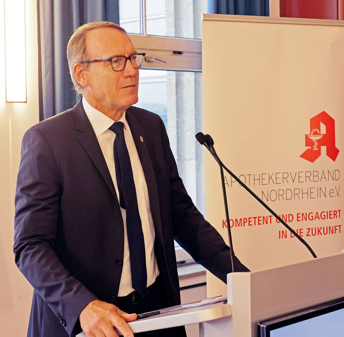 Thomas Preis ging unter anderem auf die schwierige wirtschaftliche Lage der Apotheken ein. / Foto: AVNR/Alois Müller