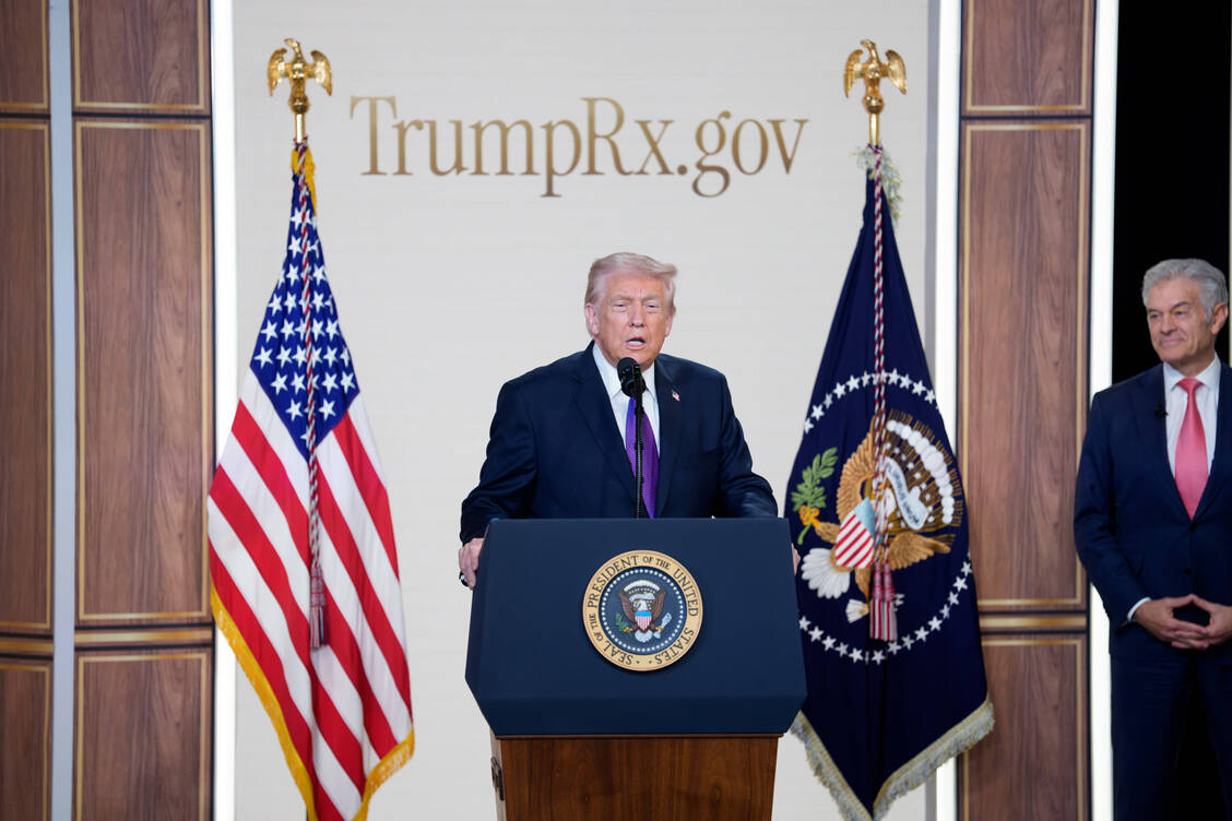 Die US-Regierungswebseite namens »TrumpRx« verkauft die Medikamente nicht selbst. Stattdessen kann man dort nach verschreibungspflichtigen Arzneien suchen. / © Imago/MediaPunch