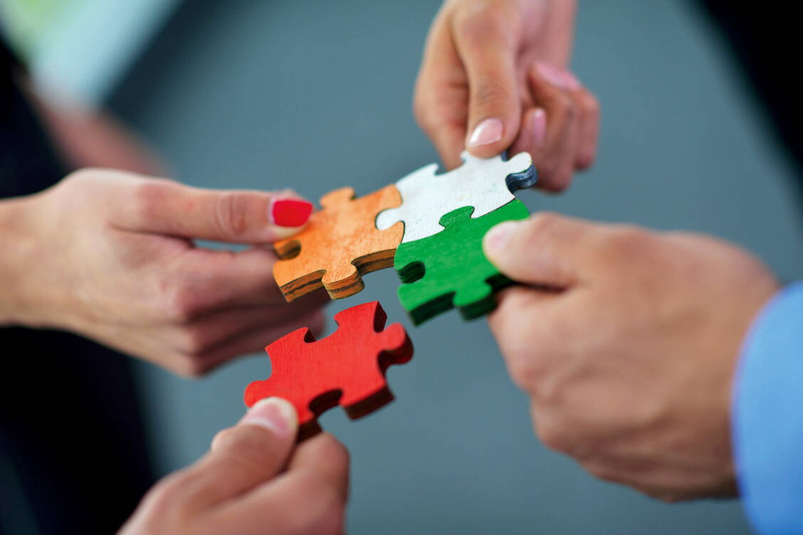 Die Mischung macht’s: Jung und erfahren, männlich und weiblich, Offizin und Industrie – die Standesvertretung sollte mehr Facetten der Apothekerschaft abbilden als bisher, meint Nachwuchspharmazeut Buch. / Foto: Fotolia/shock