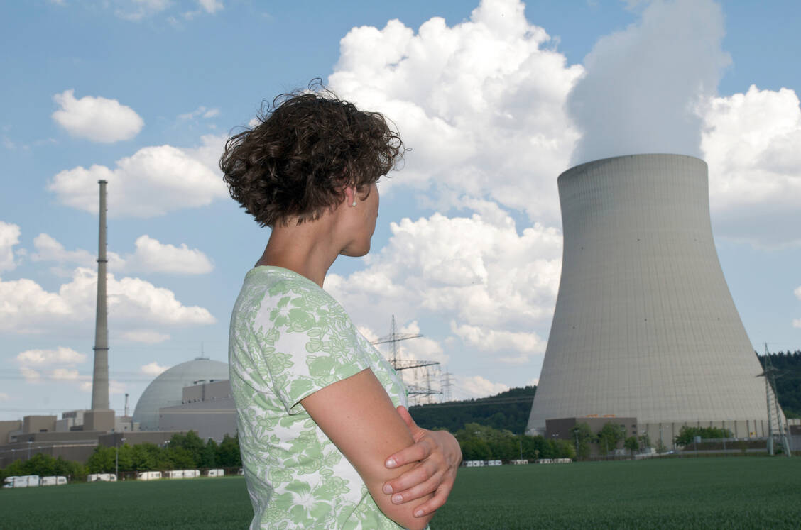 Zunehmende Umweltzerstörung, Extremwetter und Naturkatastrophen beunruhigen und belasten viele Menschen. / Foto: Adobe Stock/Peter Maszlen