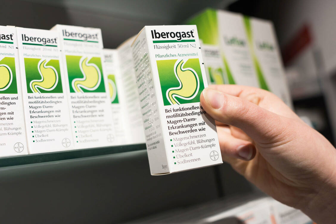 Es gehört zu den meistverkauften OTC-Mitteln: Das Phytopharmakon Iberogast. / Foto: Imago/Uwe Steinert
