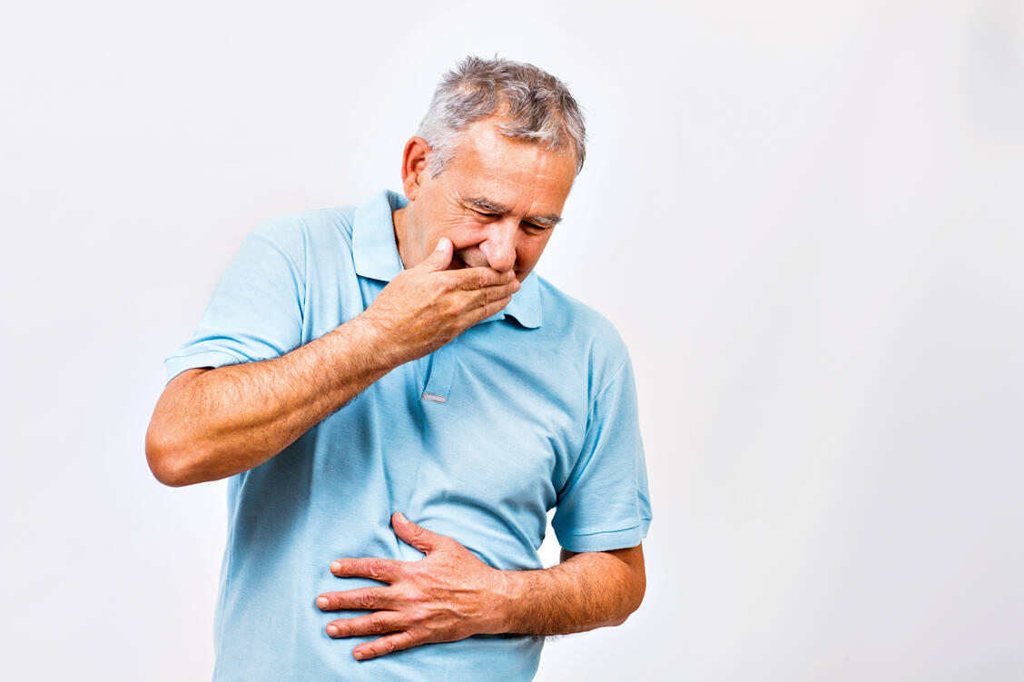 Domperidon hilft gegen Übelkeit und Erbrechen, kann aber auch schwere Nebenwirkungen am Herzen haben. / Foto: Shutterstock/Ines Bazdar