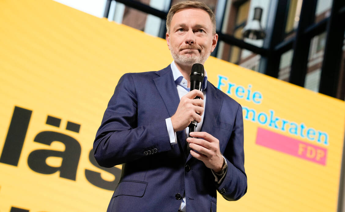 »Alles lässt sich ändern« lautet der zentrale Slogan der FDP-Wahlkampagne, die Parteichef Christian Lindner heute vorstellte. / © IMAGO/Bernd Elmenthaler