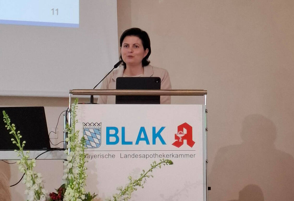 Franziska Scharpf äußerte sich auf der Delegiertenversammlung  zur aktuellen Gesundheitspolitik.  / © BLAK/Schneider