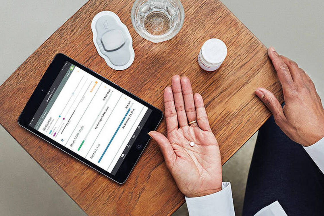 In Zukunft sollen Patienten sich Gesundheits-Apps vom Arzt auf Rezept verschreiben lassen können. / Foto: Proteus Digital Health