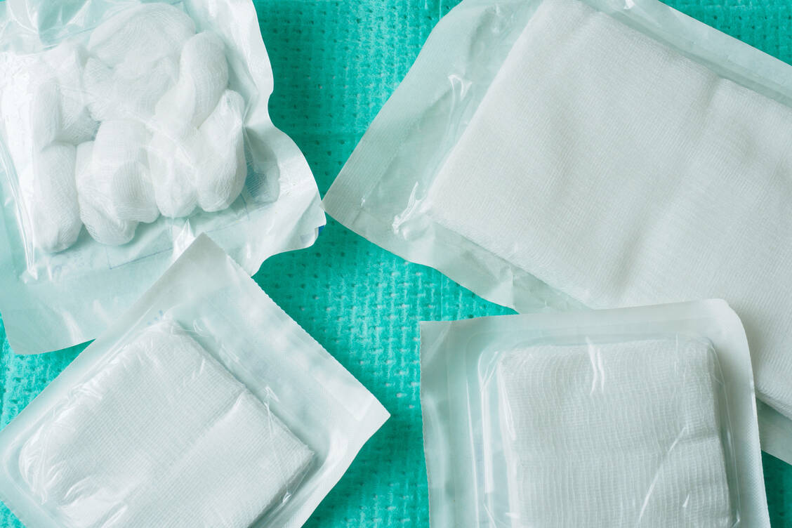 Die Präqualifizierungspflicht für Apotheken bei der Hilfsmittelabgabe ist gestrichen – und das bleibt auch so, betonte das BMG. / Foto: Adobe Stock/Lubos Chlubny