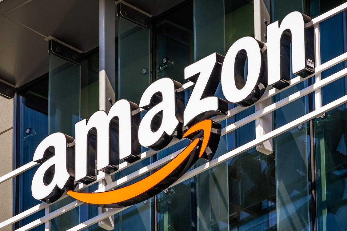 Im Durchschnitt machen Amazon-Umsätze laut einer Studie mehr als ein Viertel der Gesamtumsätze führender Arzneimittel-Versender in Deutschland aus. / © Adobe Stock/Sundry Photography
