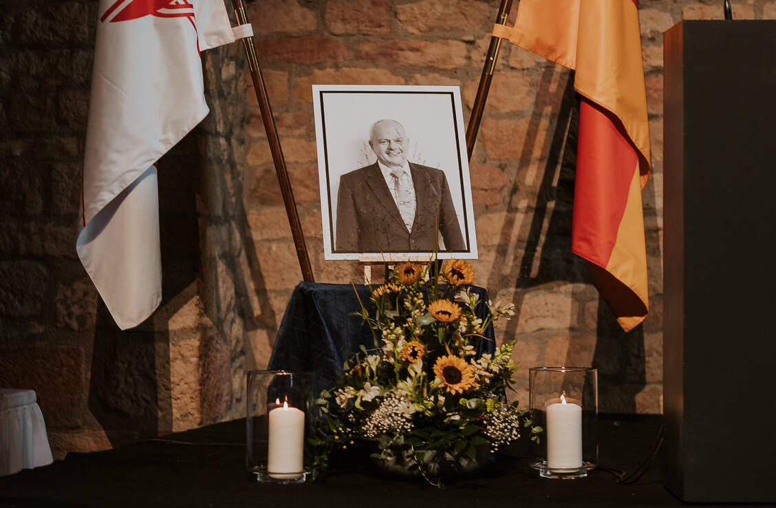 Der vor vier Jahren verstorbene Dr. Andreas Kiefer ist Ehrenpräsident der LAK Rheinland-Pfalz. Im zu Ehren richtete die Kammer nun zum zweiten Mal ein Symposium aus. / Foto: LAK Rheinland-Pfalz