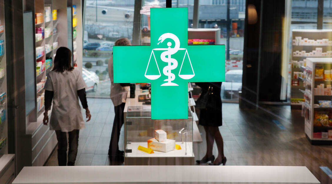 Apotheker und Ärzte in der Schweiz schließen sich für eine landesweite E-Rezept-Lösung für alle Leistungserbringer zusammen. / Foto: Imago Images/Geisser