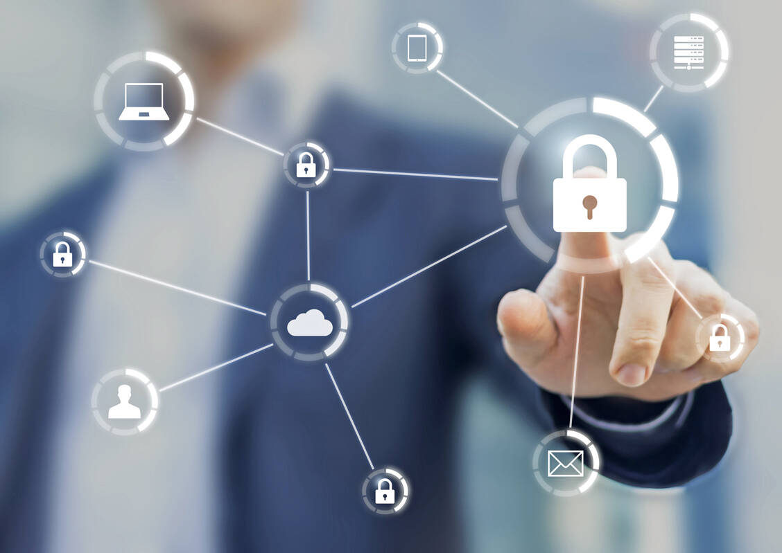 Das  Digitale-Versorgung-Gesetz  (DVG) verpflichtet Apotheker, ihre Betriebsstätten bis zum 30. September diesen Jahres an die Telematik-Infrastruktur anzubinden.  / Foto: Shutterstock/NicoElNino