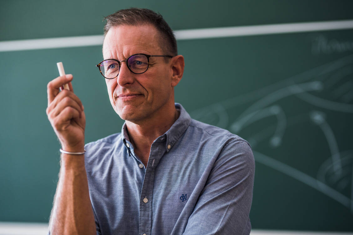 Professor Armin Trost von der Hochschule Fortwangen ist auch als Speaker, Autor und Consultant rund um die Themen Führung, Organisation und Personal tätig. / Foto: Armin Trost