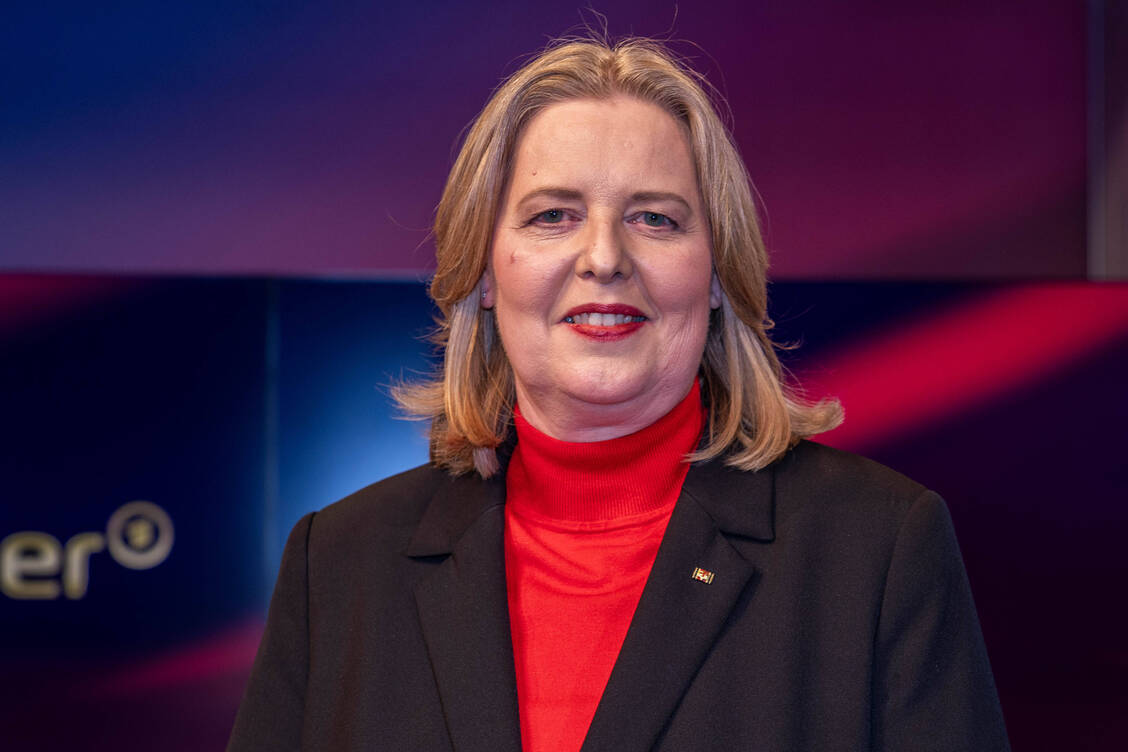 Bärbel Bas will offenbar als neue SPD-Co-Chefin kandidieren. Die Arbeitsministerin vertritt offiziell die neue Bundesgesundheitsministerin. / © IMAGO/Revierfoto