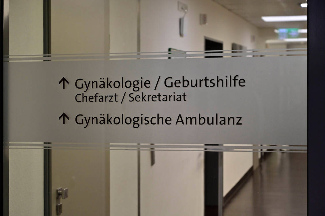 Angusta® darf nur durch ausgebildetes medizinisches Personal in einer Krankenhauseinrichtung verabreicht werden, wo die Möglichkeit zur kontinuierlichen Überwachung von Fötus und Uterus besteht. / © Imago/Ralph Lueger