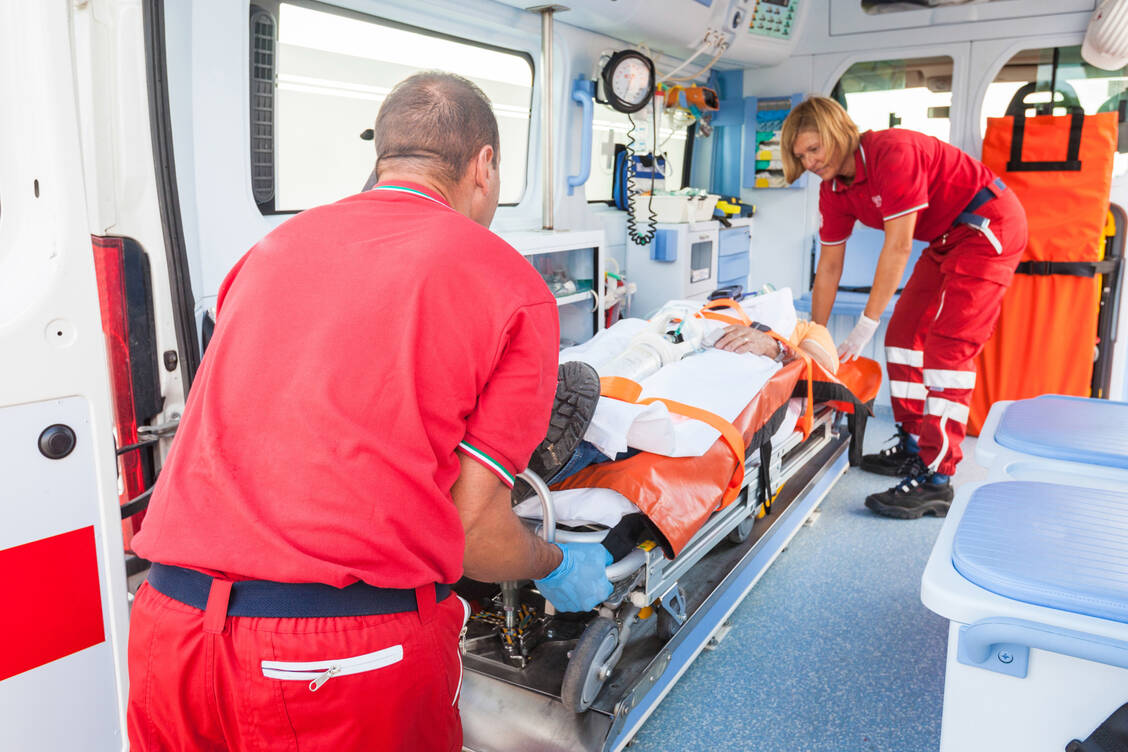 Bei Verdacht auf einen Schlaganfall gilt: sofort in die nächste Stroke Unit! / Foto: Adobe Stock/william87