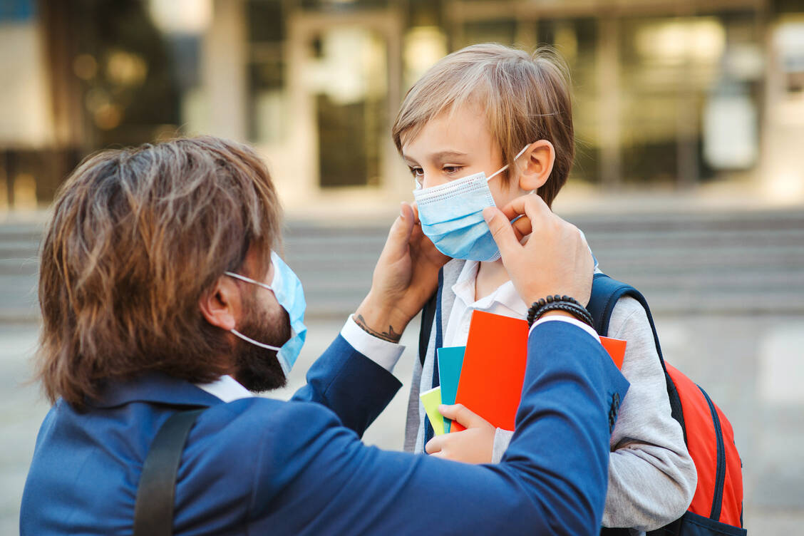 Derzeit haben in Deutschland Schulkinder die höchste Sieben-Tage-Inzidenzen für Coronainfektionen.  / Foto: Adobe Stock/Valeriy Muhmed