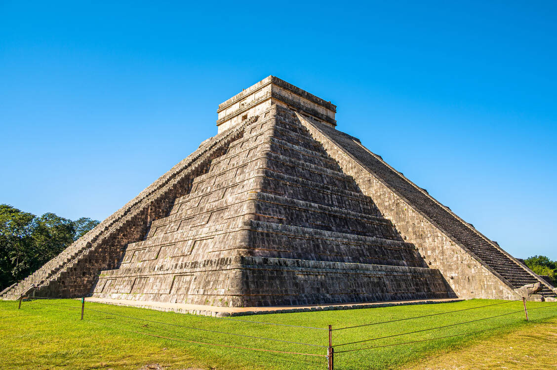 In Mexiko ist ein Mann nach dem Baden in einem See verstorben. Doch der verursachende Parasit kommt weltweit vor. / © shutterstock/LumenandLines