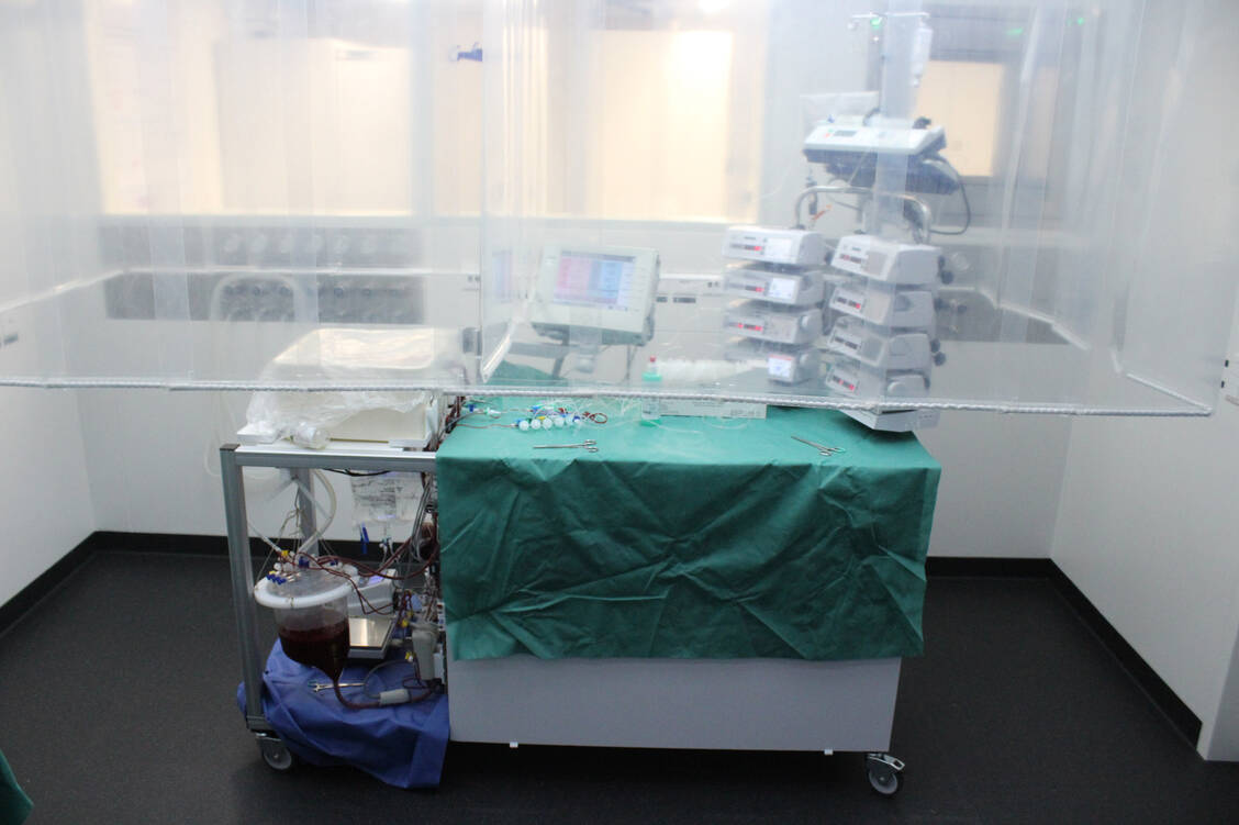 So sieht die neue Perfusionsmaschine aus. Die Leber wird im weißen Behälter links oben angeschlossen. / Foto: Universitätsspital Zürich